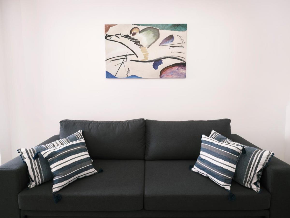 "Under The Olive Tree"- Beautiful Apartment In The Heart Of Athens Ngoại thất bức ảnh
